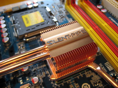 gigabyte-x38-dq6-011.jpg